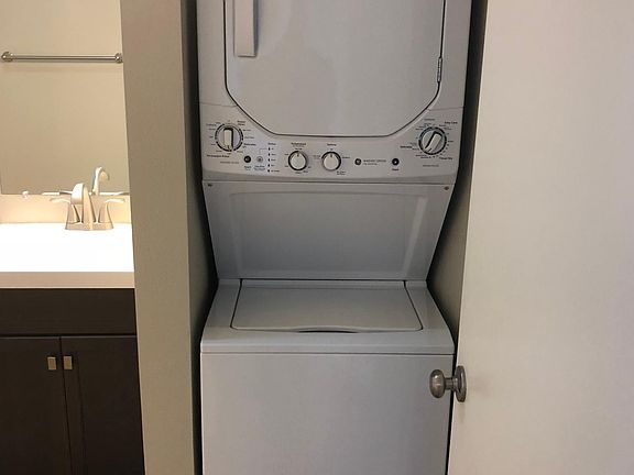 2nd image of 3209 Meade Ave #13