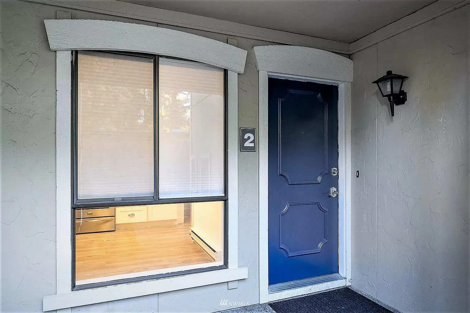 10211 NE 16th Pl — Photo 3