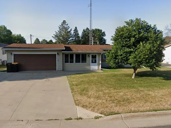 310 2nd St NW, Byron, MN 55920