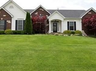 1006 Sycamore Creek Dr, Wentzville, MO 63385