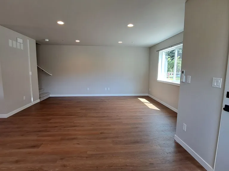 3111 E Camellia Way — Photo 5