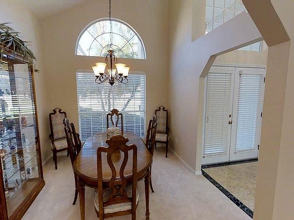 3rd image of 812 Palm Cove Dr