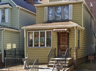 6258 Austin St, Rego Park, NY 11374