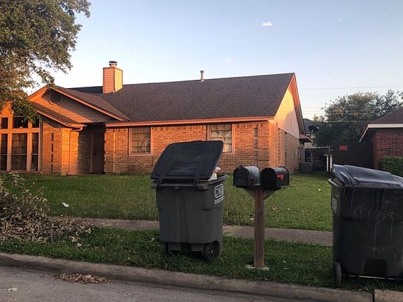 2nd image of 11816 Asher Ln