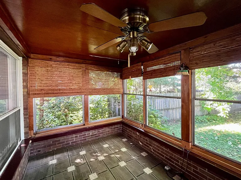 1316 Prospect Ave — Photo 4