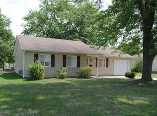 1910 Winter Hill Dr, O'Fallon, MO 63366