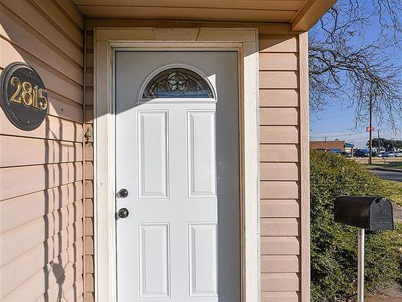 3rd image of 2815 Featherston Ave