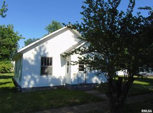 508 S 26th St, Herrin, IL 62948