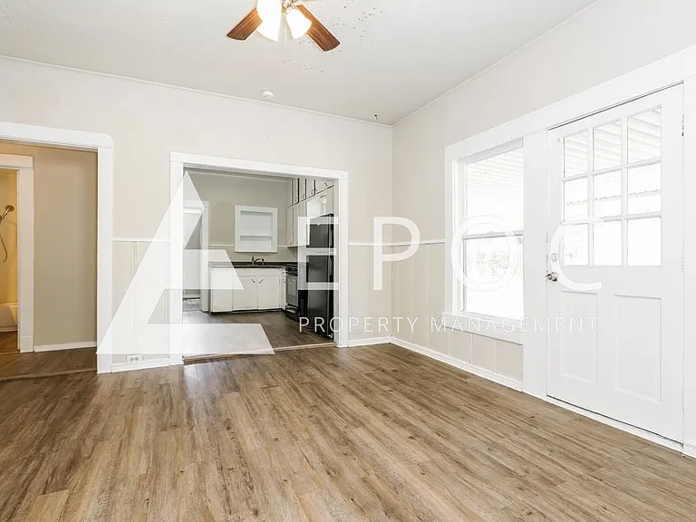 2616 N 20th St — Photo 13