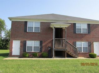 102 Kenilworth Ct APT C, Radcliff, KY 40160
