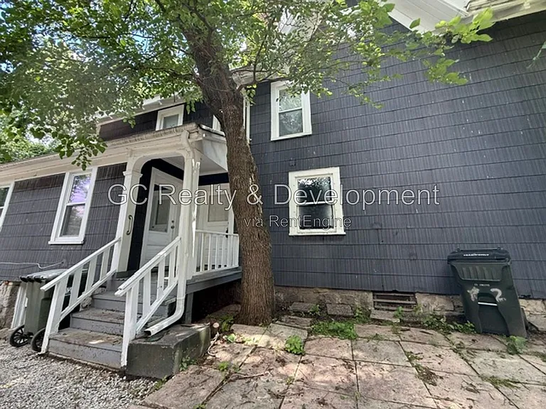 78 Pine Ave #2 — Photo 13