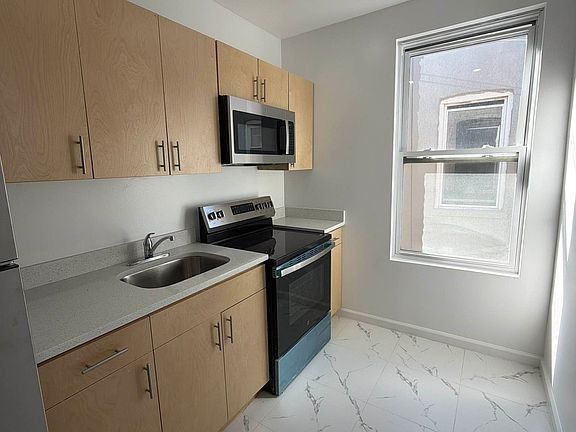 2nd image of 8627 5th Ave #3R