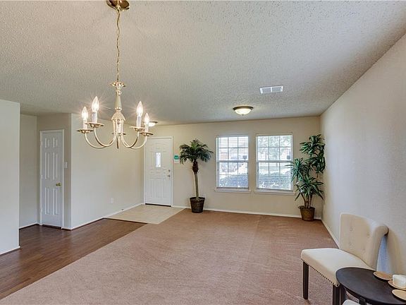 5th image of 14812 Bell Manor Ct