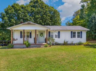 550 Rabbit Rd, Travelers Rest, SC 29690