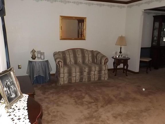5th image of 11364 Rockwood Ct NW