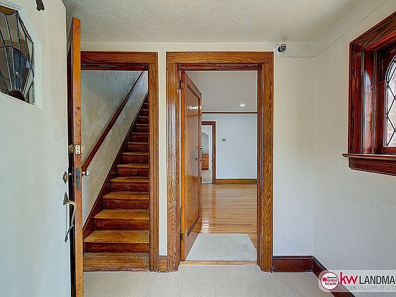 3rd image of 205-10 104th Ave
