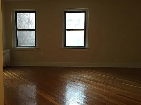 Rented by Cyclone Realty | media 7