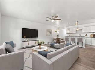 308 N Lloyd St, Suffolk, VA 23434