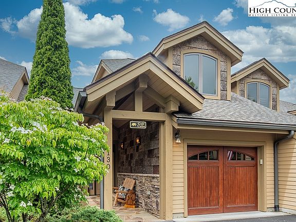 2nd image of 130 Mountain Vista Lane #130