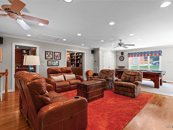 4th image of 1700 Delafayette Pl