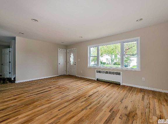 2nd image of 216 Cottage Blvd