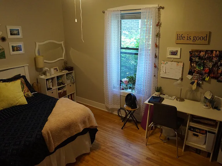 Front bedroom