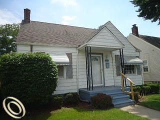 2nd image of 25477 Lehigh St