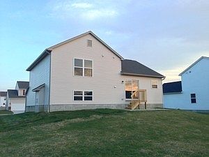 2nd image of 5727 Cruiser Ave