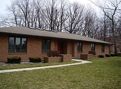 5th image of 207 Pine Tree Dr