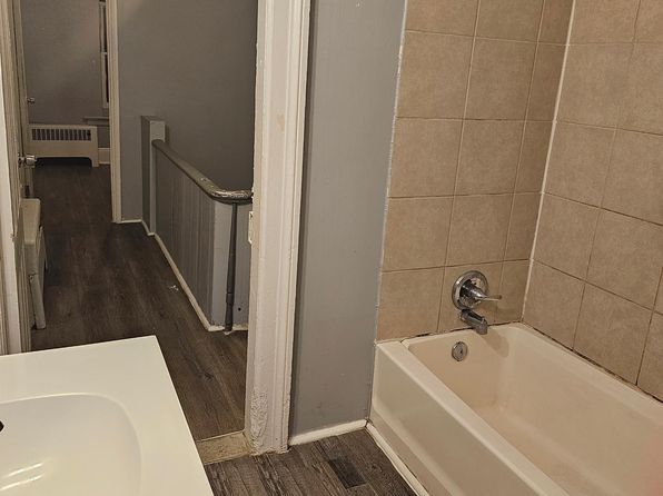 7 Essex St, Albany, NY 12206