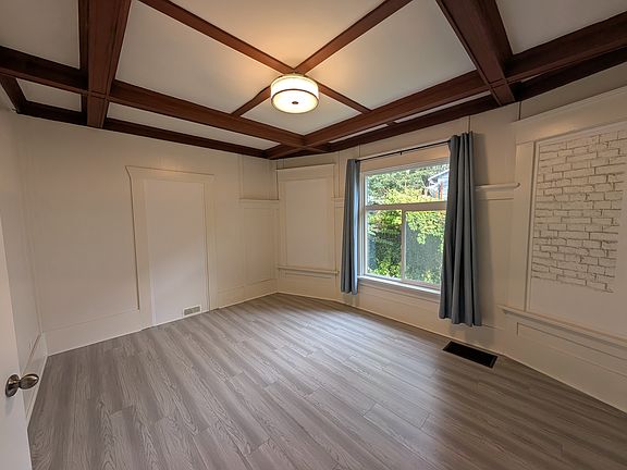 4th image of 14842 Buena Vista Ave