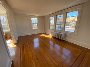 10 Vandeusen St #2, Kingston, NY 12401