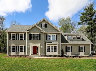9 Serene Way, Newtown, CT 06470