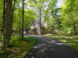 6459 Clarmont Dr, Elmira, MI 49730