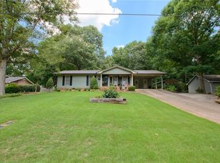 5096 Oakdale Dr, Douglasville, GA 30135