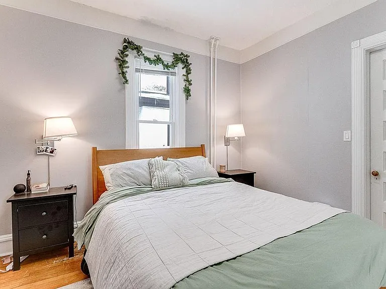 3111 Dupont Ave S #1 — Photo 4