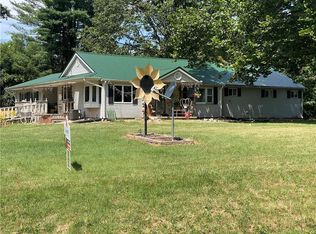 202 N Cold Spring Rd, Veedersburg, IN 47987