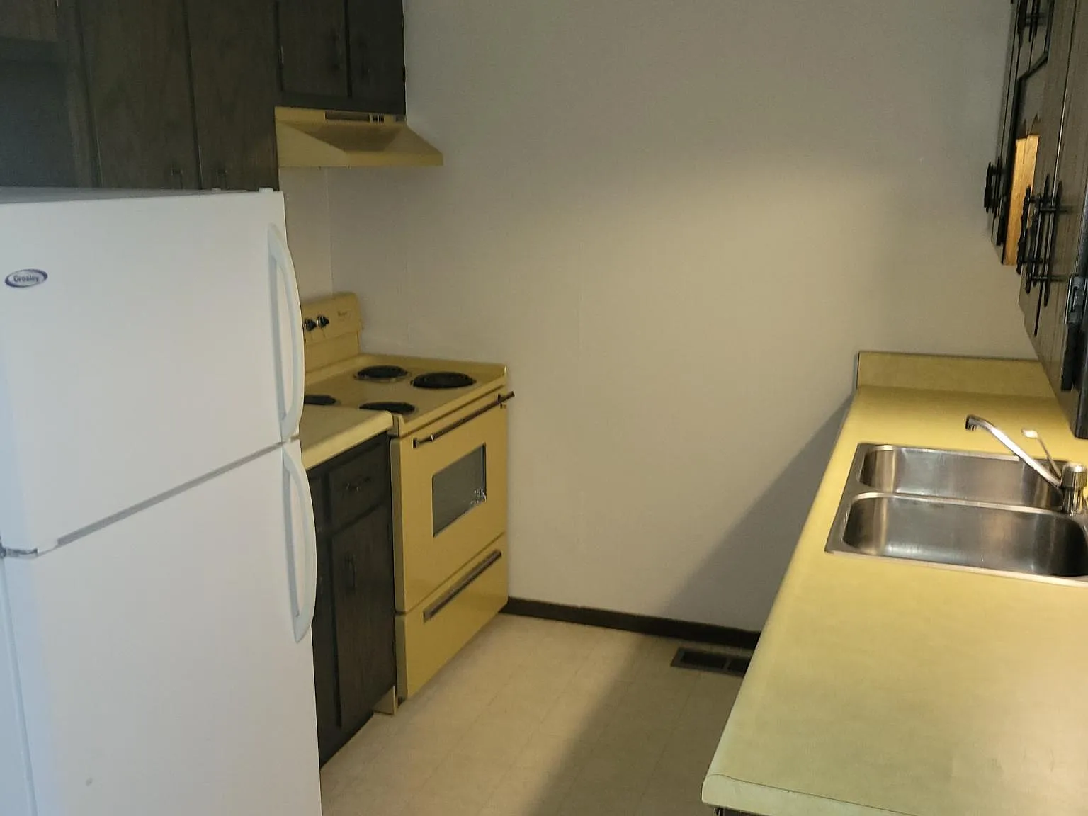 1550 Woodland Dr — Photo 4