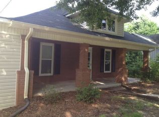 544 Lakeview Dr, Gainesville, GA 30501