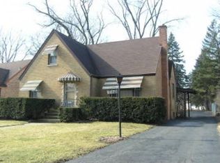 730 S Euclid Ave, Villa Park, IL 60181