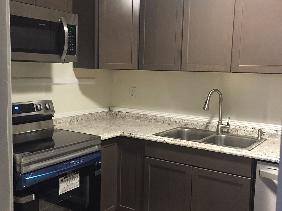 1st image of 1120 Beech Ave