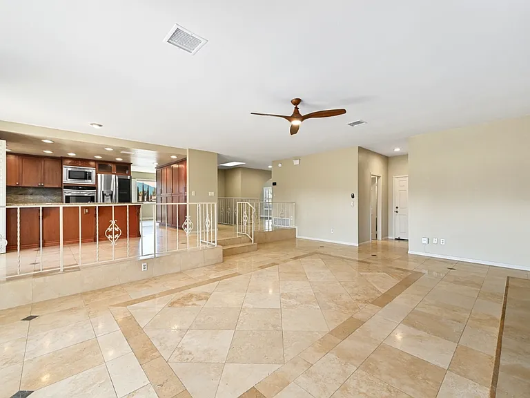 9219 Inverness Rd — Photo 7