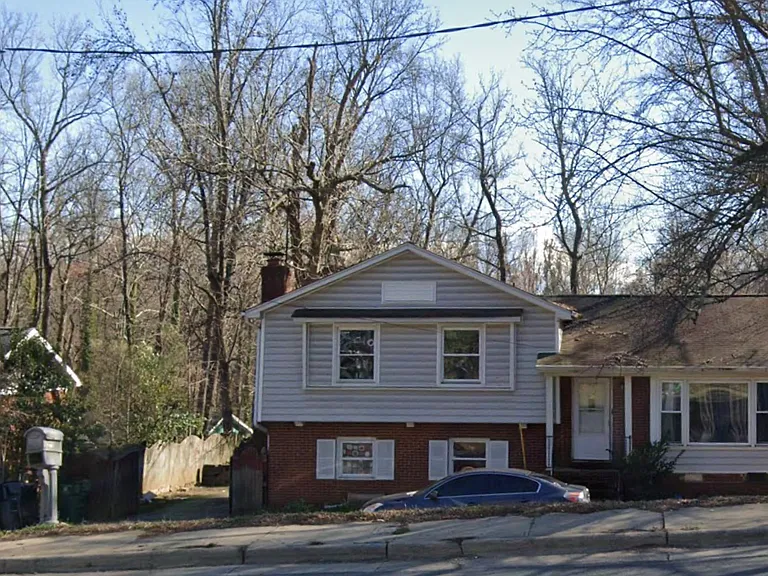 7416 Idlewild Rd — Photo 1