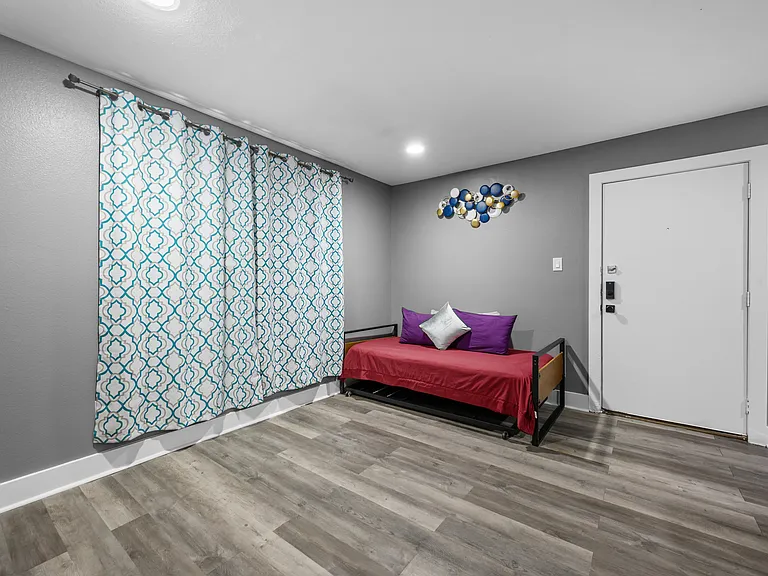 3611 Murworth Dr #7 — Photo 3