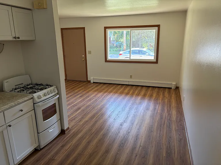 315 Prospect Ave #3 — Photo 2