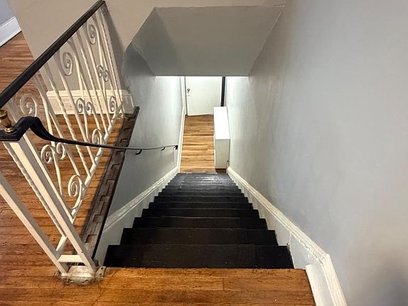 4th image of 936 Carteret Ave