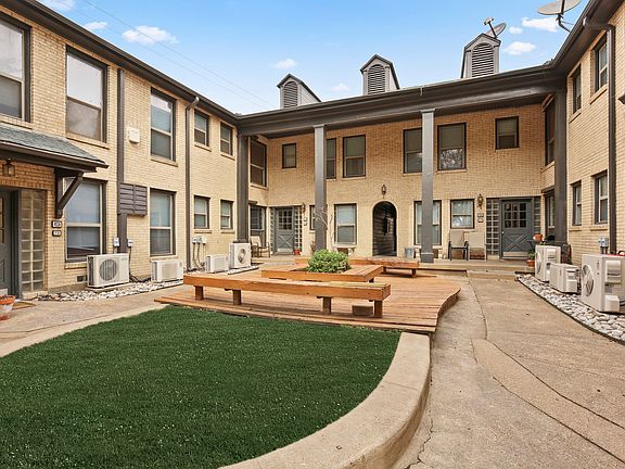 2nd image of 4534 University Blvd APT 15