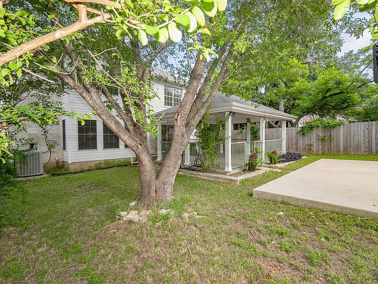 11308 Blairview Ln — Photo 25