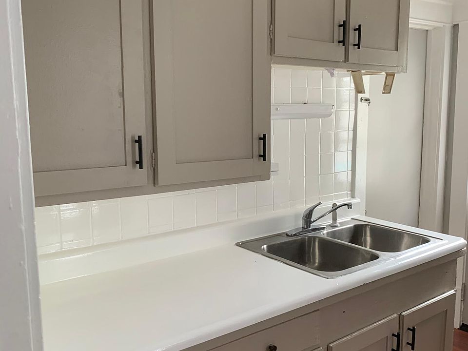 1st image of 149 Norwood St #2