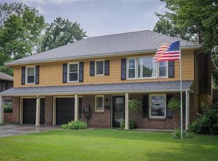3516 S Shady Bend Dr, Independence, MO 64052